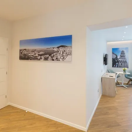 Aml Гостевой дом Сплит