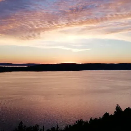 Aml Πανσιόν 4*