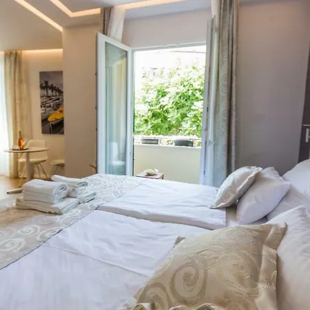 Aml בית הארחה 4*